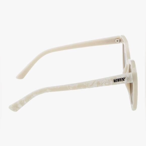 QUAY Noosa white tortoise Sunglasses with Blue Lenses; Rare find!  Like new! - Picture 6 of 14